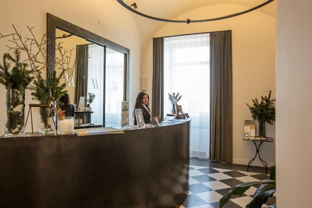 Lobby, Villa Avellino, Naples