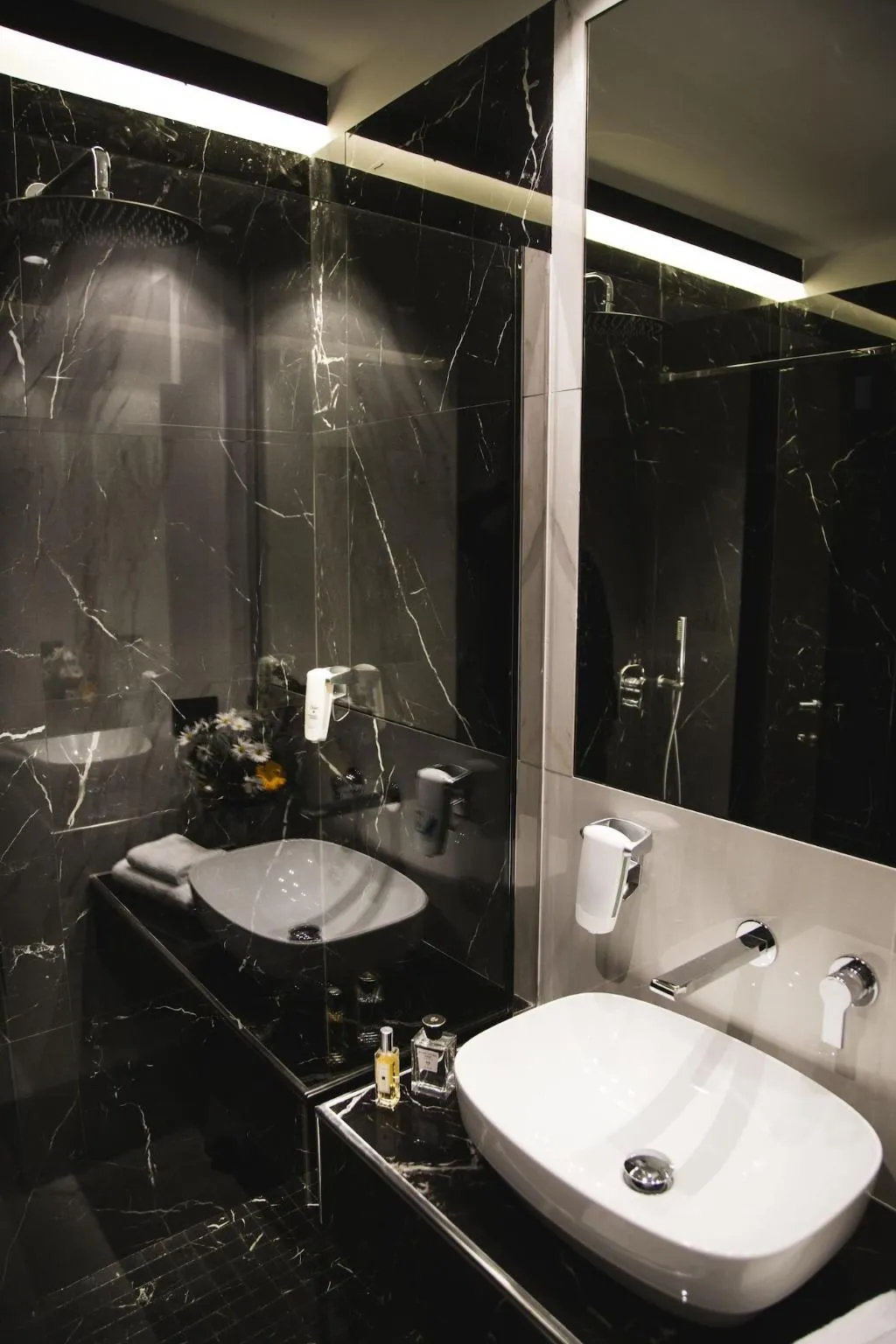 Room, Little Queen Navona, Rome
