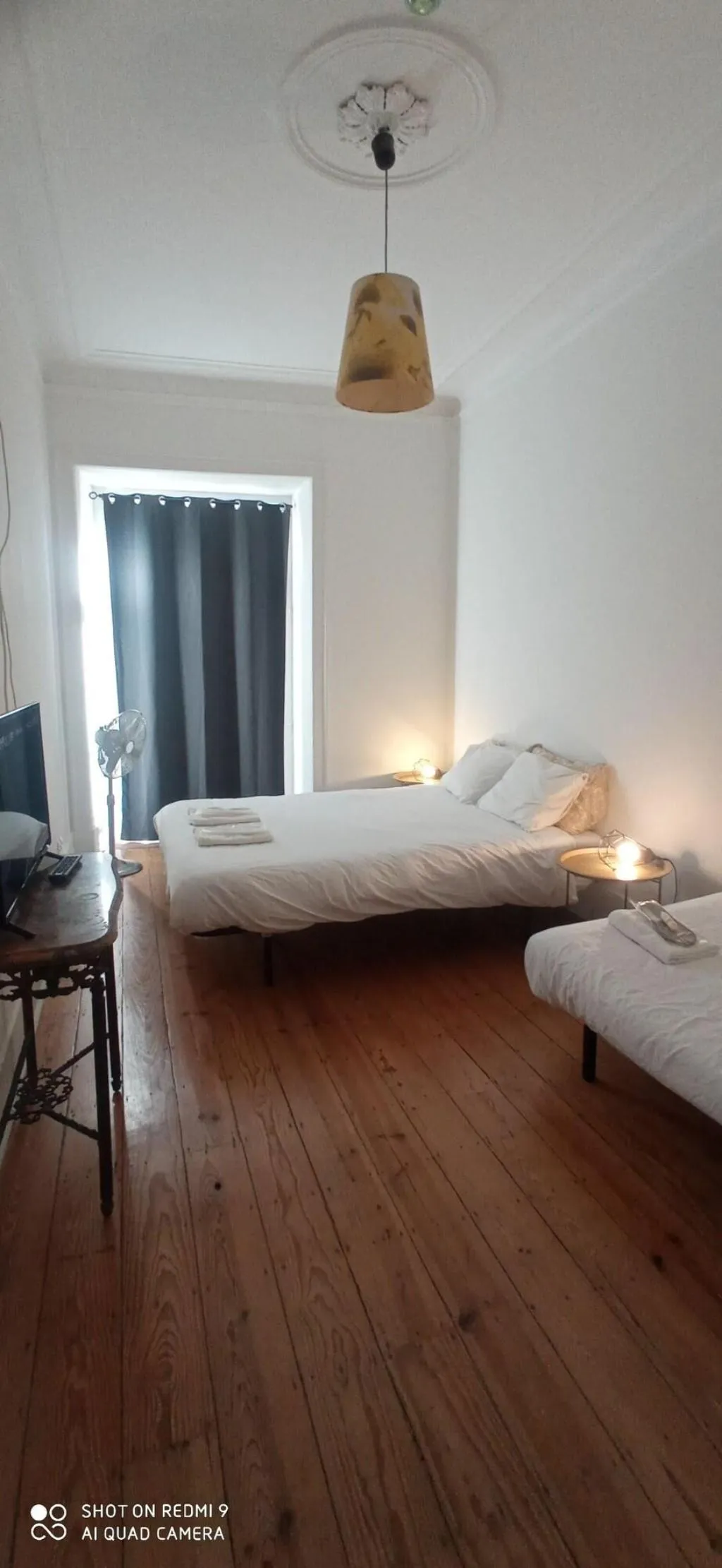 Room, Happy @ Chiado, Lisbon