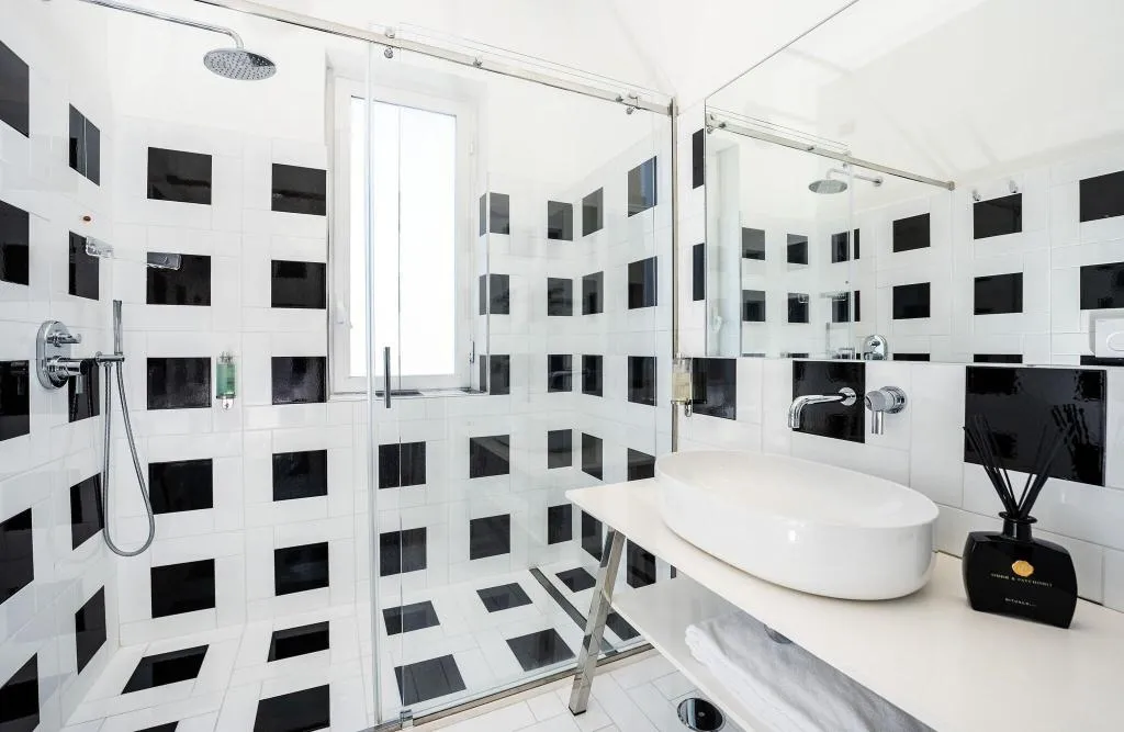 Room, Conca Park, Naples