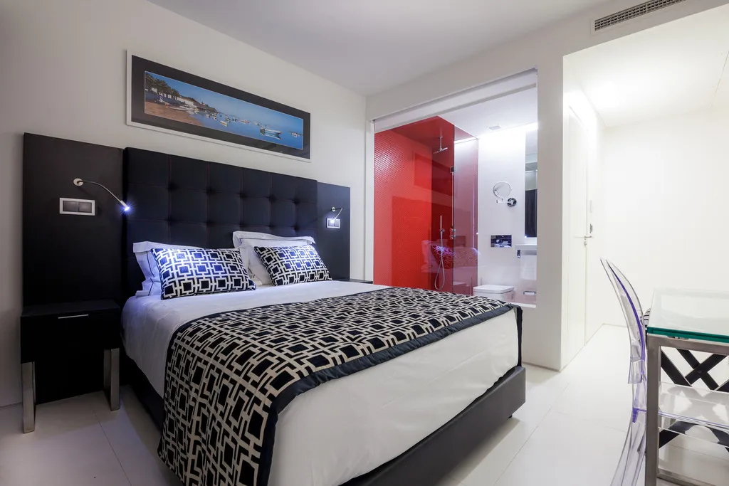 Double or Twin CLASSIC Room, Faro Boutique Hotel, Algarve