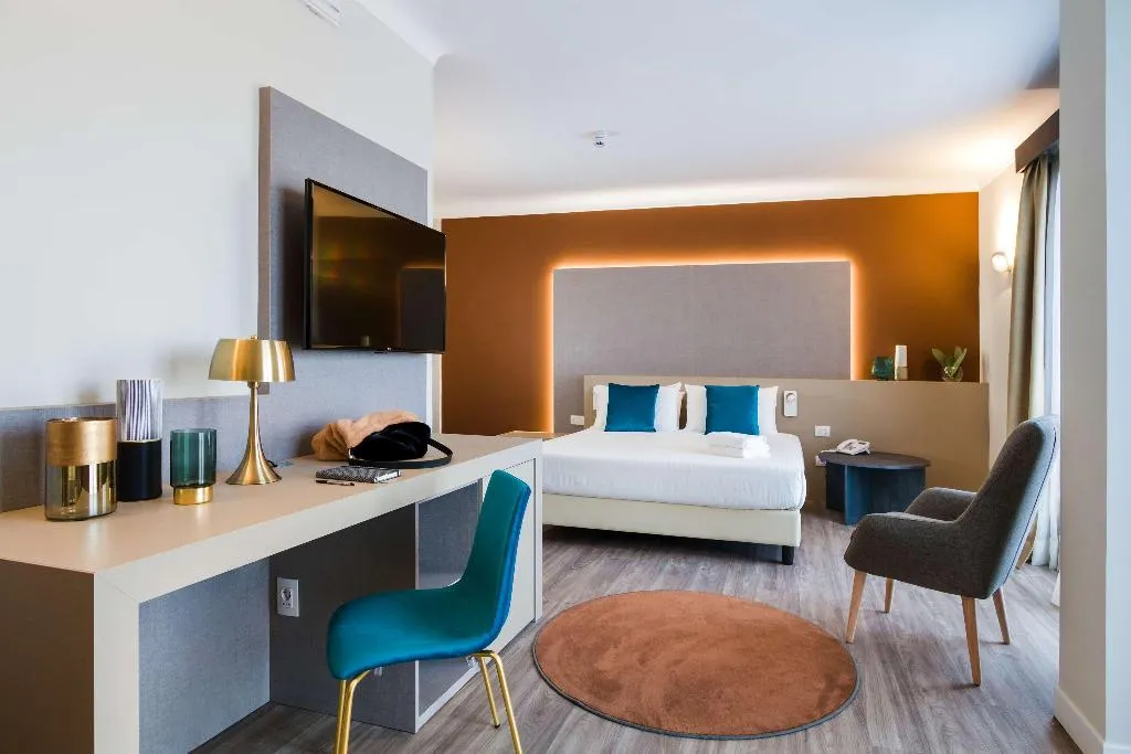 Room, Delle Palme, Palermo
