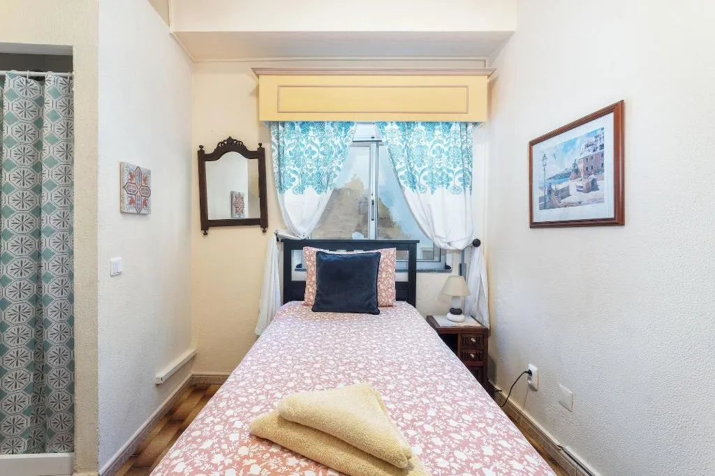 Room, Pension Bicuar, Algarve