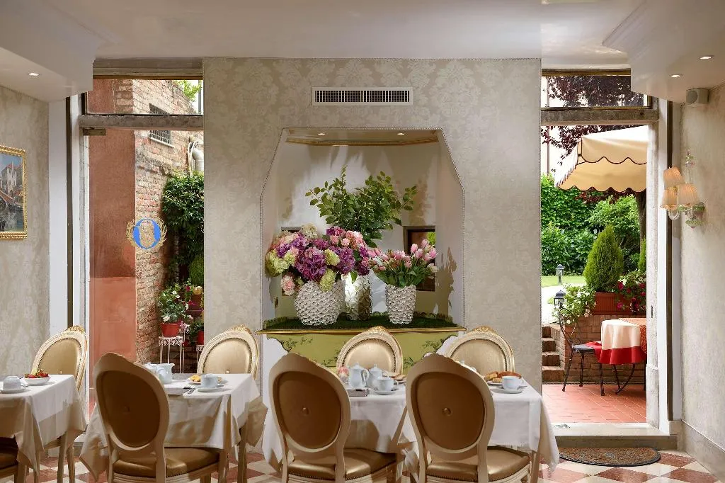 Restaurant, Hotel Olimpia Venice, BW Signature Collection, Venice