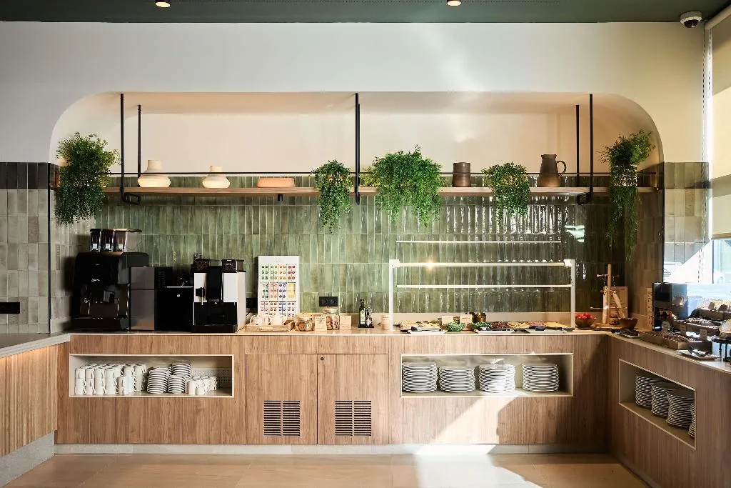 Restaurant, Catalonia La Maquinista, Barcelona