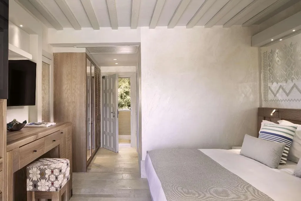 DOUBLE GARDEN VIEW Room, 7pines Resort Sardinia Destination By Hyatt, Olbia