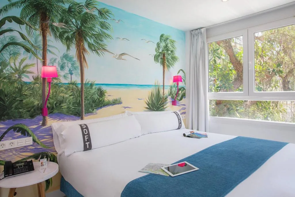 DOUBLE DELUXE Room, Casual del Mar Málaga, Costa Del Sol