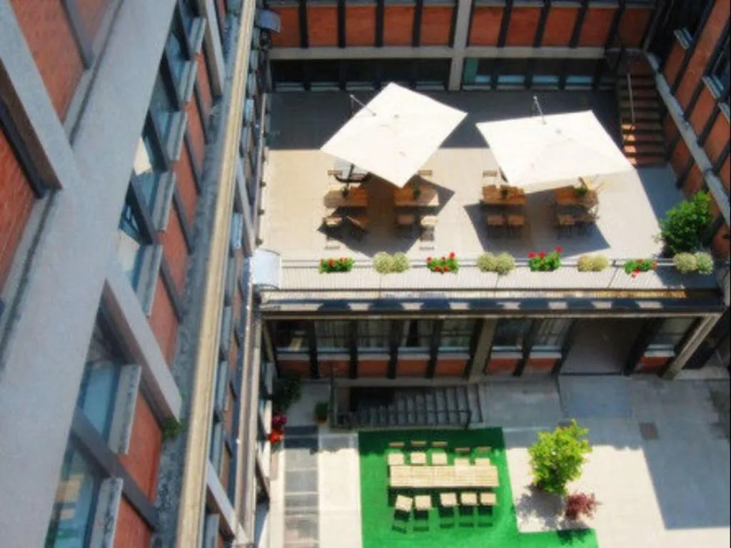 Terrace, Mio Hostel, Milan