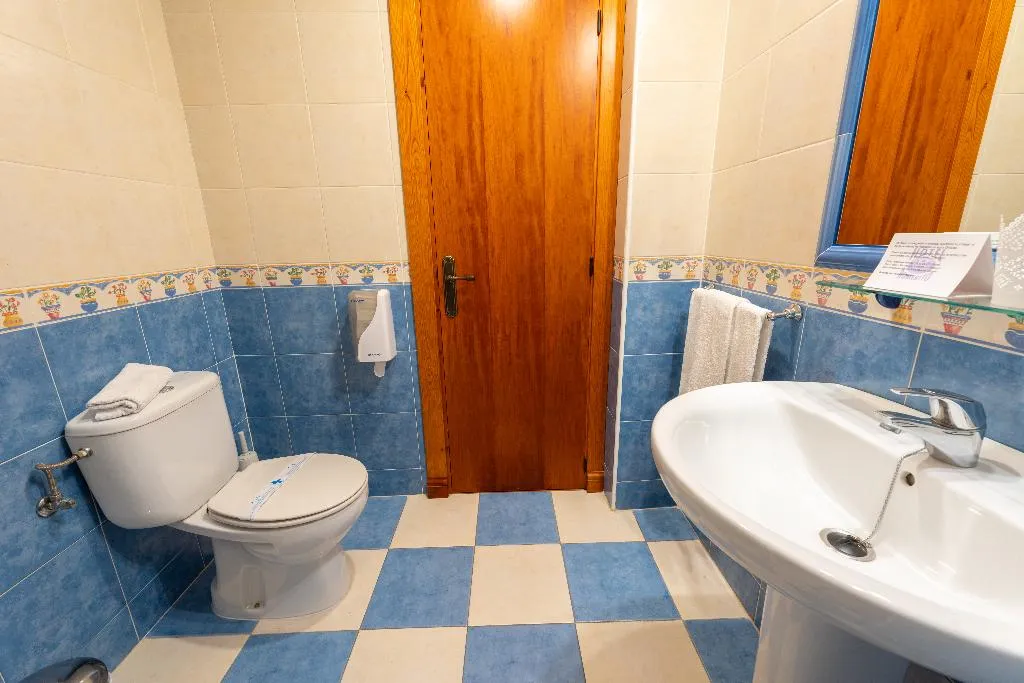 TRIPLE STANDARD Room, Hotel Romerito, Costa Del Sol