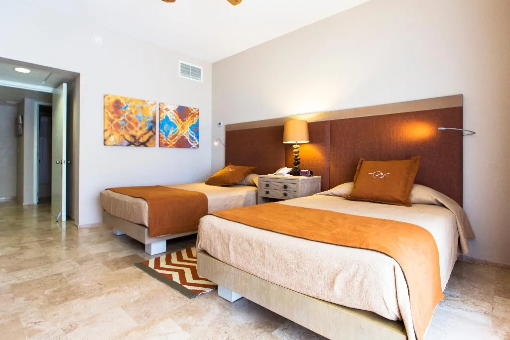 JUNIOR SUITE OCEAN VIEW Room, Holiday Inn Club Vacations The Royal Sands All Inc, Cancun Area
