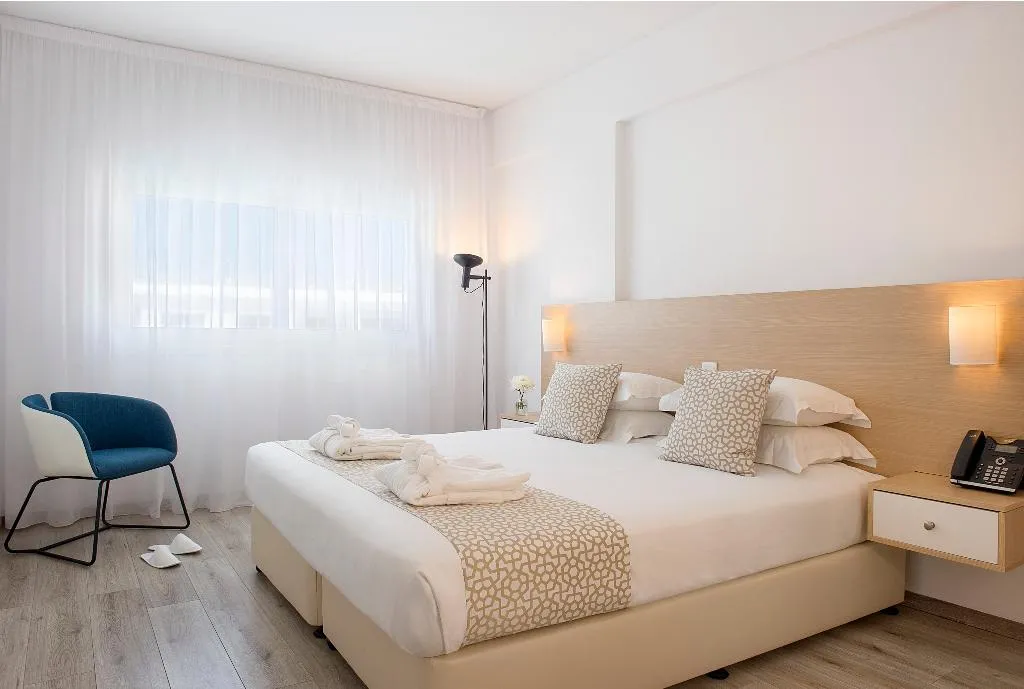 SUITE POOL VIEW TWO BEDROOMS Room, Sofianna Resort & Spa, Cyprus