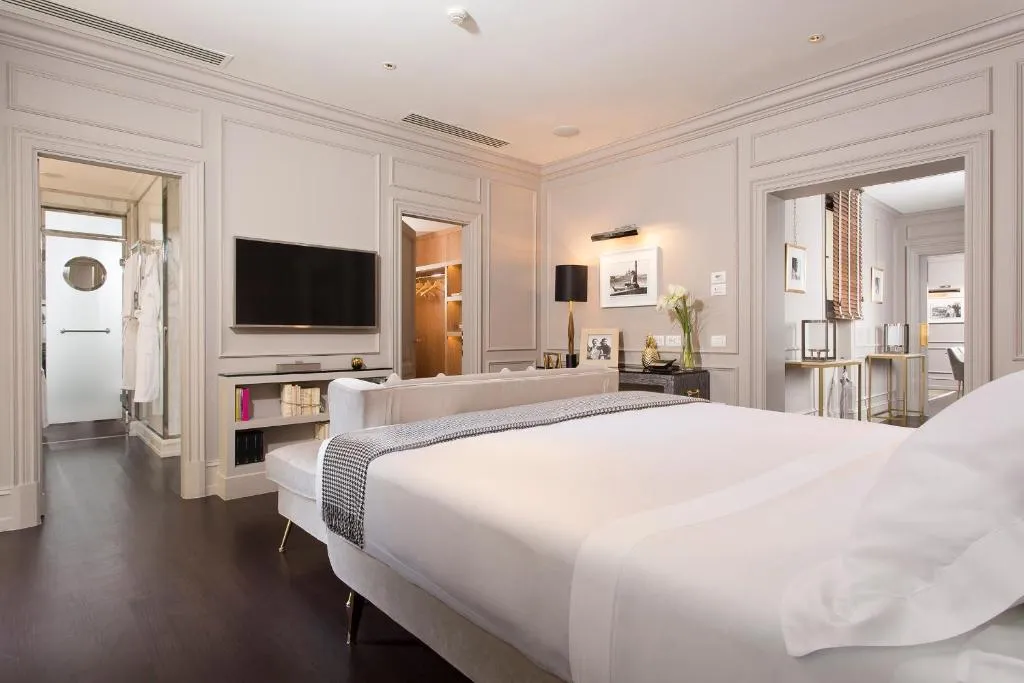 SUITE RIVER VIEW Room, Portrait Firenze, Florence
