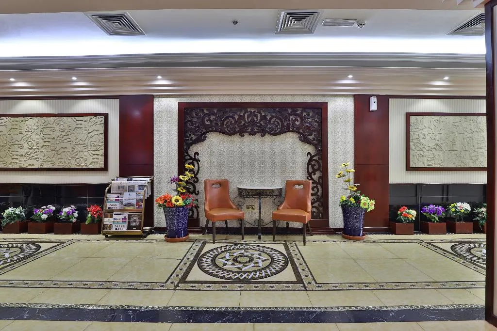 Lobby, Phoenix Hotel, Dubai