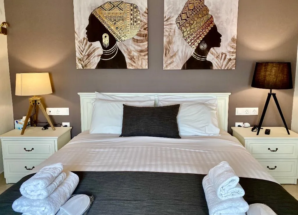 Room, Bruskos Hotel & Suites, Corfu