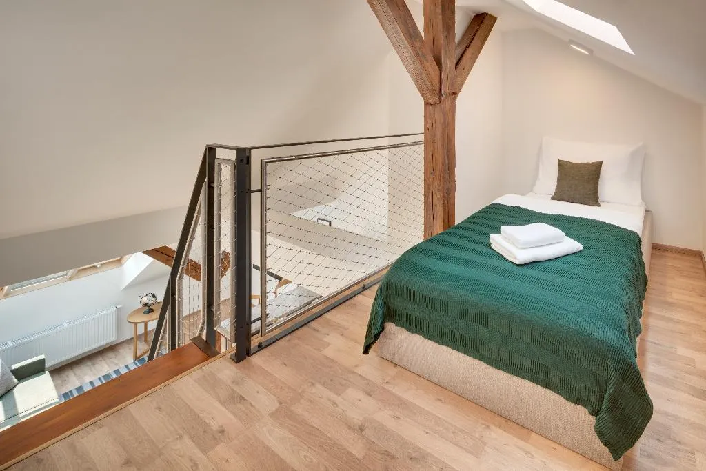 APARTMENT TWO BEDROOMS ONE BATHROOM Room, Louren Apartments, Prague
