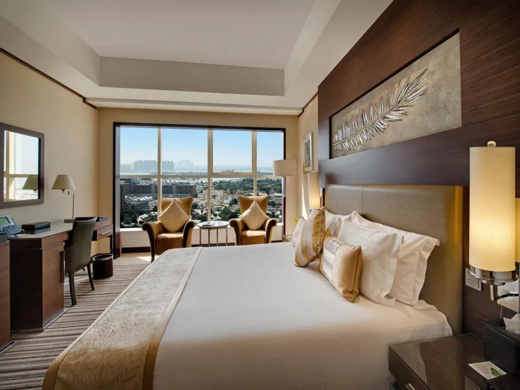 SINGLE DELUXE Room, Grand Millennium Dubai, Dubai