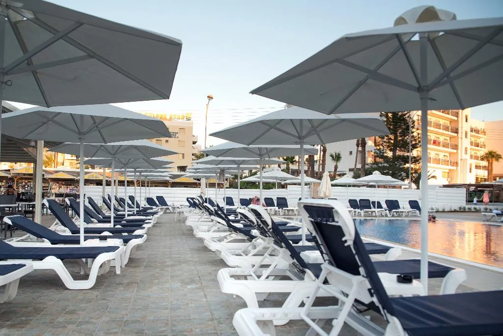 Pool, Mandali Hotel, Cyprus