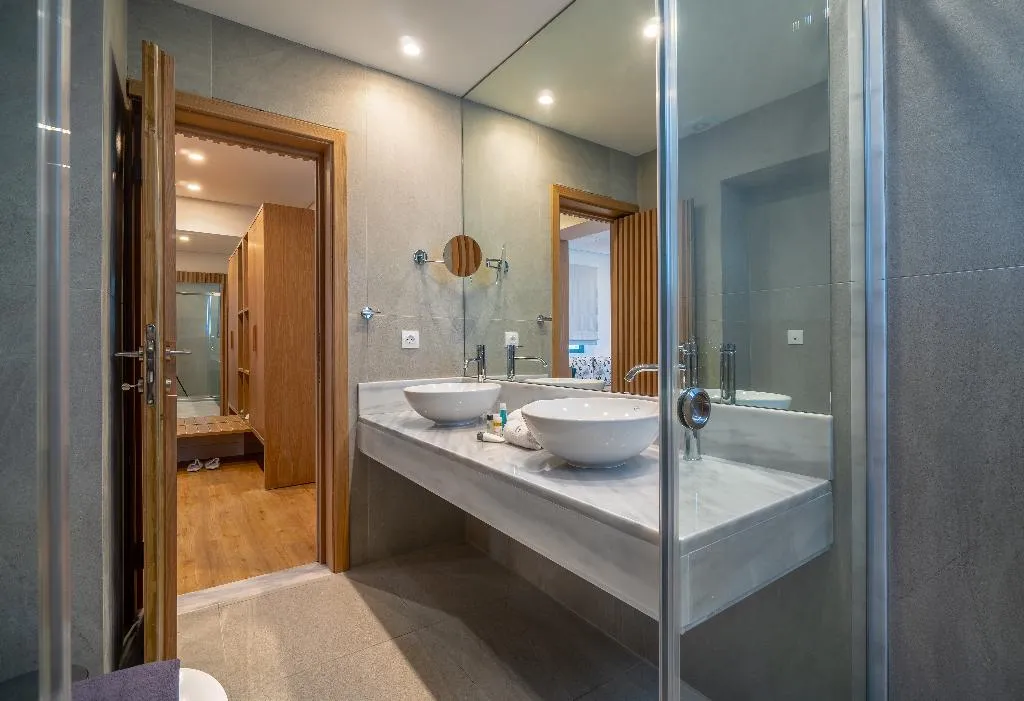 SUITE DELUXE Room, Glyfada Riviera Hotel, Athens
