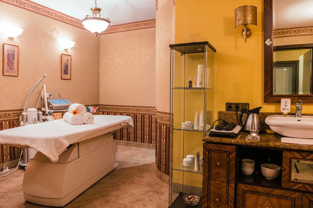 Sports and Entertainment, Sympozjum Hotel & Spa, Krakow