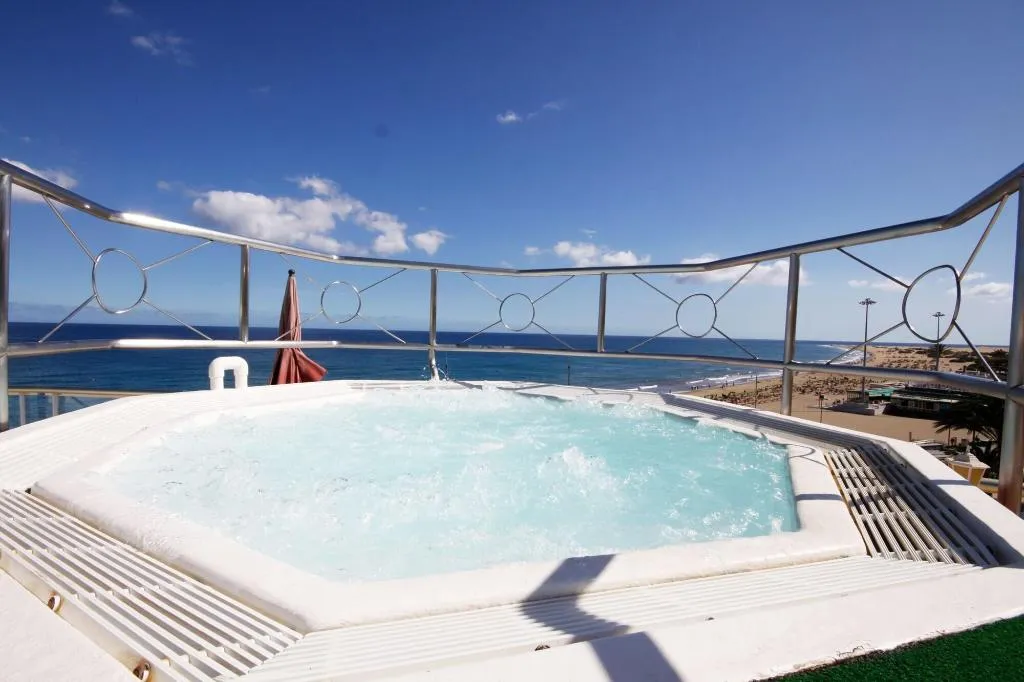 Sports and Entertainment, Atlantic Beach Club, Gran Canaria