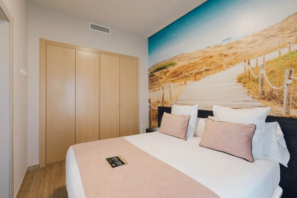 Room, Palau Suites & Apartments, Valencia