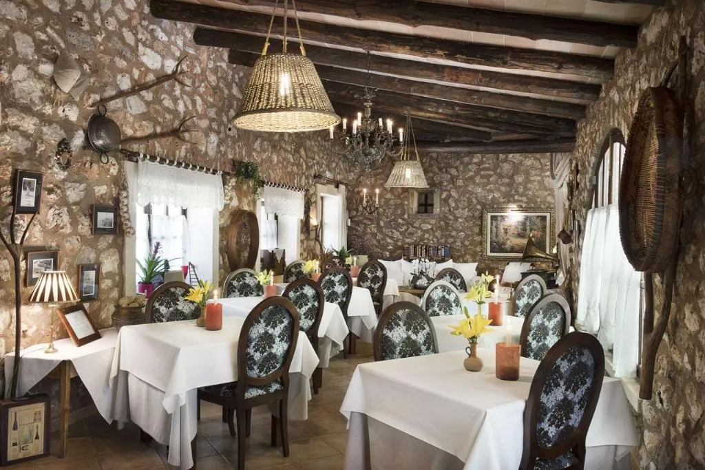 Restaurant, Son Mercadal, Majorca