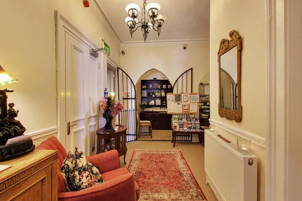 Lobby, Robin Hill House, Cork