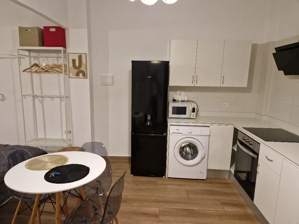 STUDIO ONE BEDROOM Room, Style Apartments Cabanyal Marina Beach, Valencia