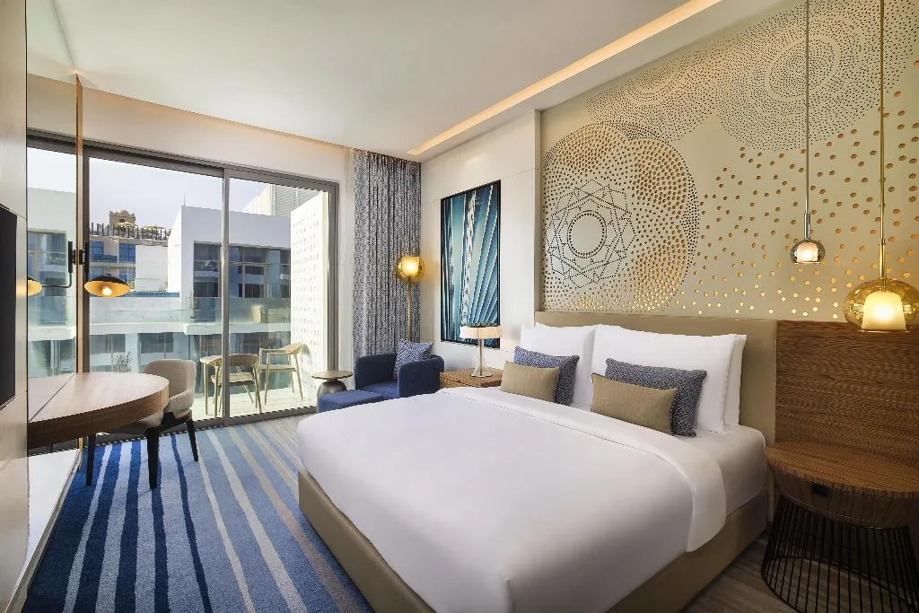 SUITE KING BED ONE BEDROOM  Room, Tumbi Ht Dubai The Palm, Tapestry Collec by Hilton, Dubai