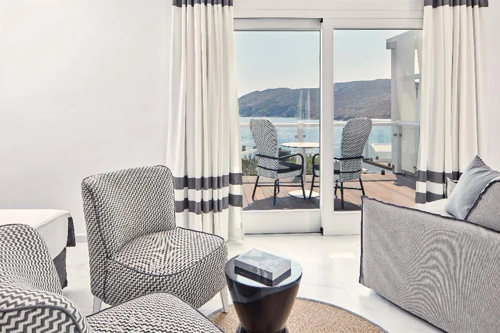 JUNIOR SUITE SEA VIEW Room, Archipelagos Hotel, Mykonos