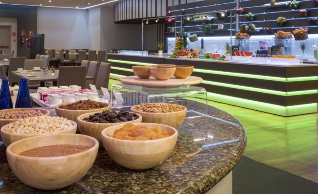 Restaurant, Marriott Hotel Madrid Auditorium, Madrid