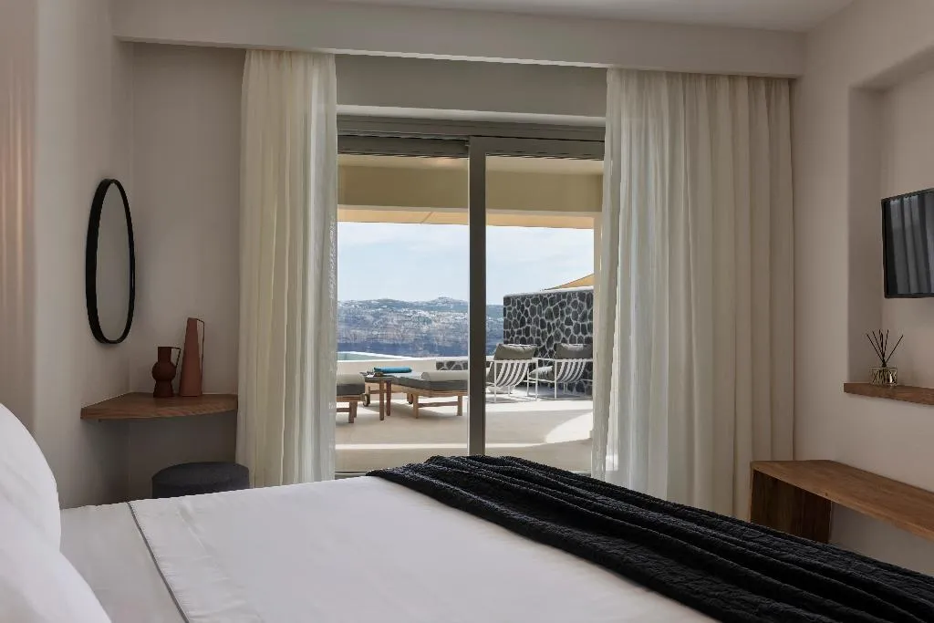 JUNIOR SUITE SEA VIEW Room, Apanemo Hotel, Santorini