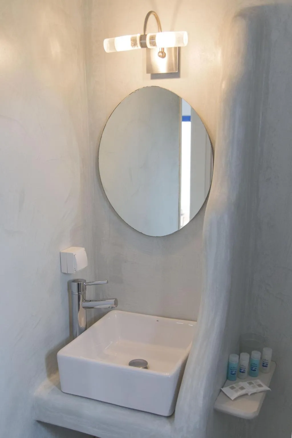 Room, Cultural House, Santorini