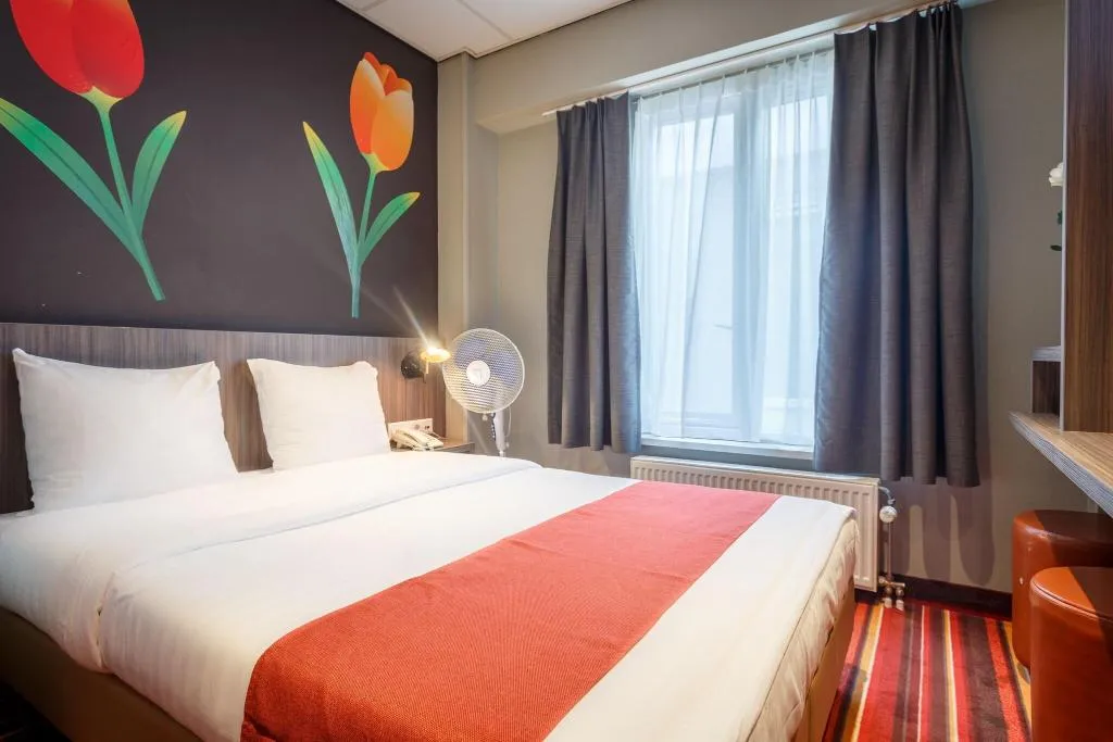 Room, Hotel Mozart, Amsterdam