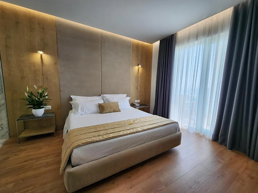 DOUBLE STANDARD Room, Hotel Gold, Kavaje