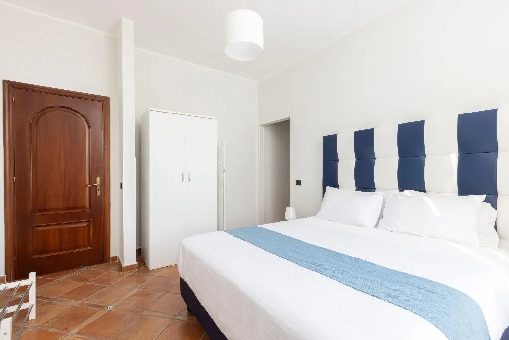 TRIPLE CLASSIC Room, Casale Antonietta, Naples