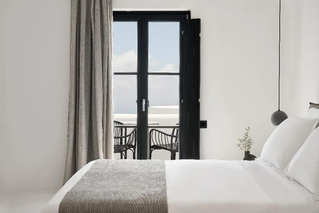 SUITE SUPERIOR WITH VIEWS Room, Pantheon Villas, Santorini