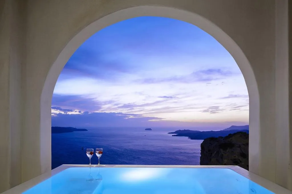 Room, Azzurro Suites, Santorini