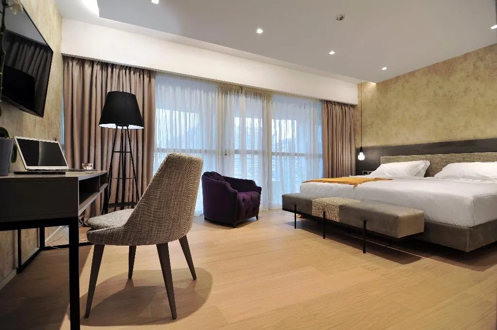 Double or Twin EXECUTIVE Room, Athenaeum Grand Hotel, Athens