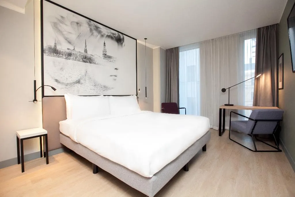 Room STANDARD Room, Radisson Blu Hotel Latvija, Riga