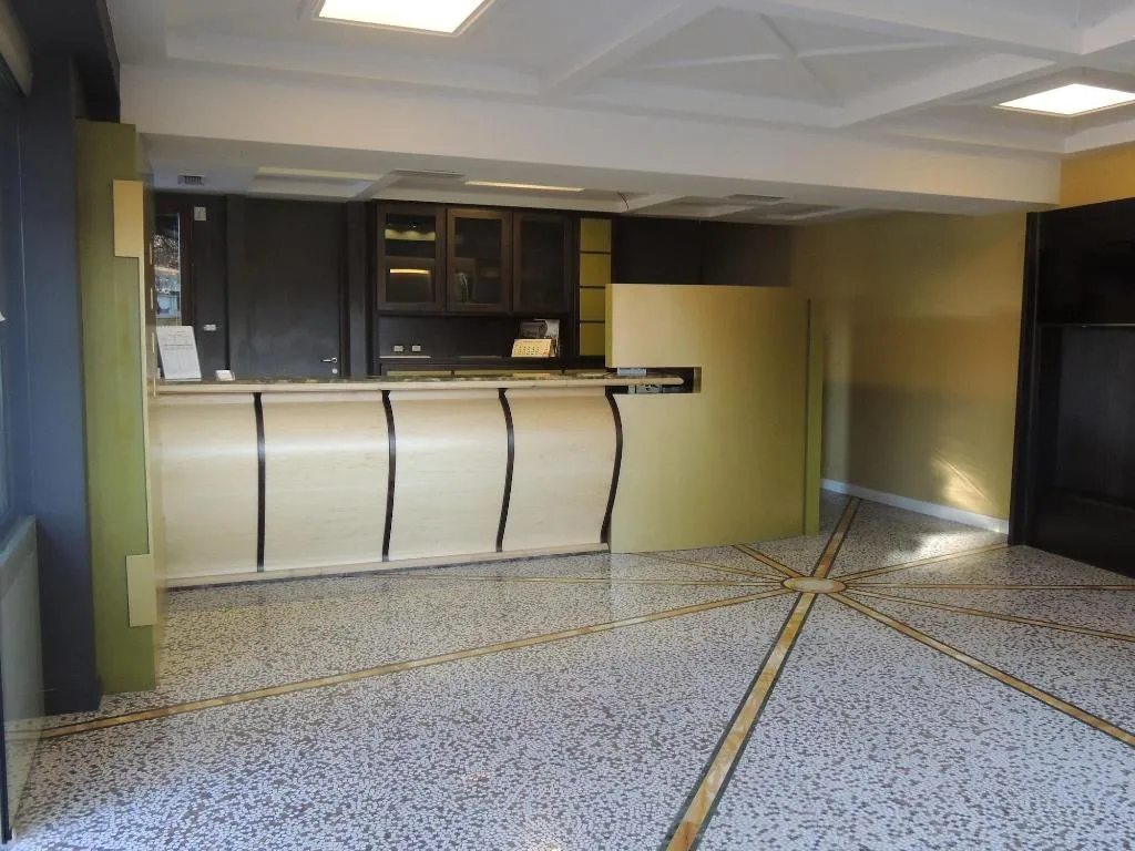 Lobby, Hotel Zeus Pompei, Naples