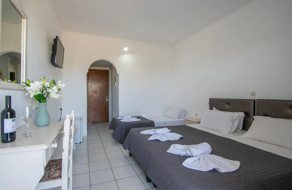 TRIPLE CLASSIC POOL VIEW Room, Ikaros, Zante