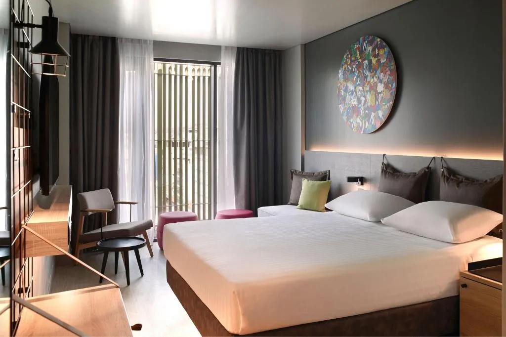 Room, Moxy Athens City, Athens
