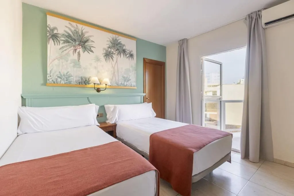 Double or Twin STANDARD Room, Moon Dreams Fuengirola, Costa Del Sol