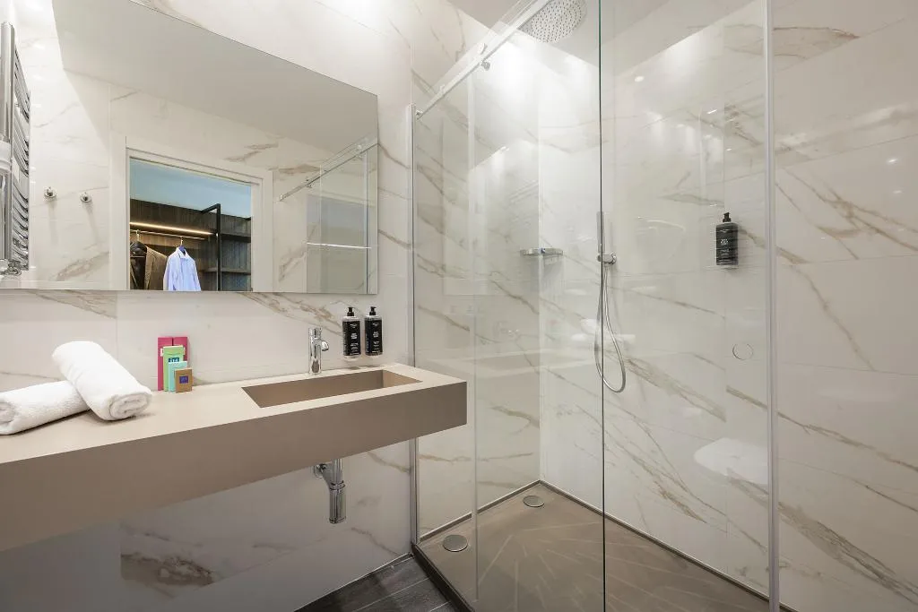 SINGLE BASIC Room, iH Hotels Milano Centrale, Milan