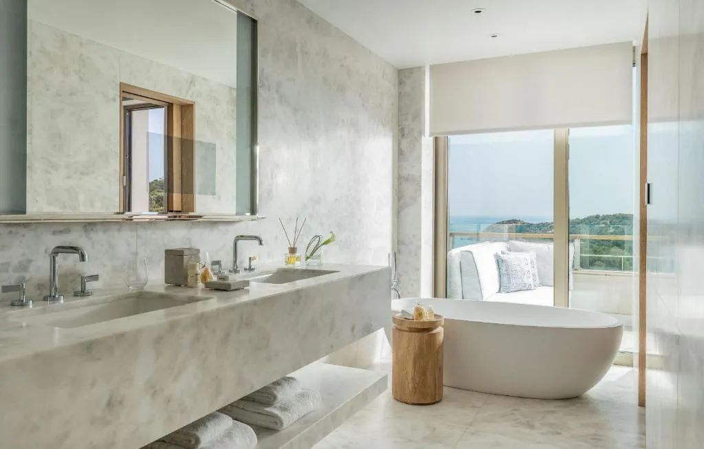 JUNIOR SUITE SEA VIEW Room, Four Seasons Astir Palace Hotel Athens, Athens