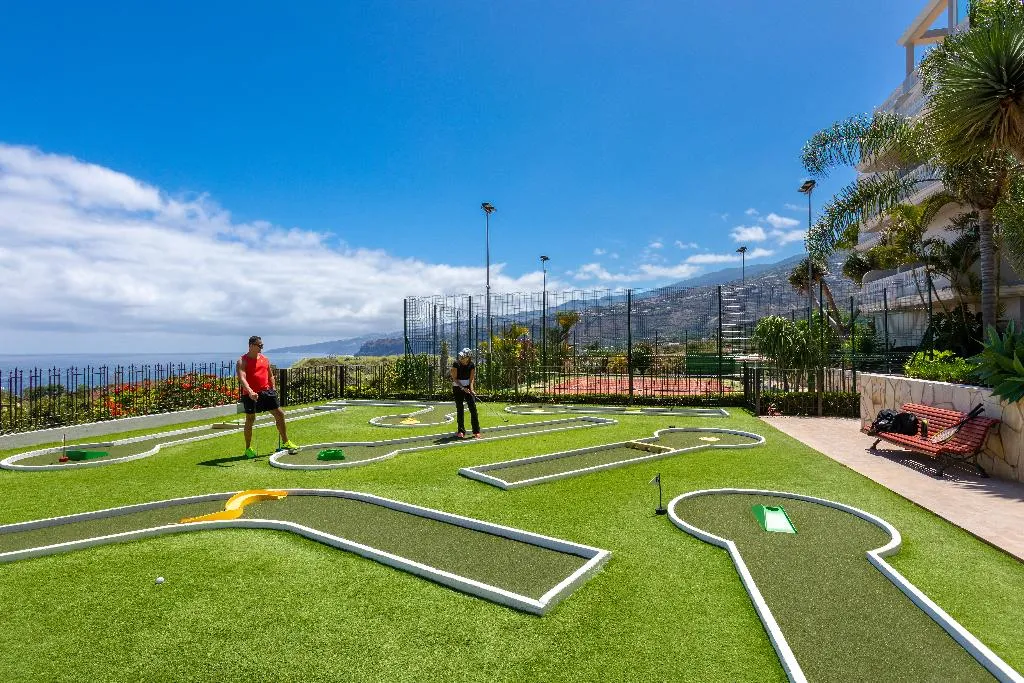 Sports and Entertainment, Riu Garoe, Tenerife