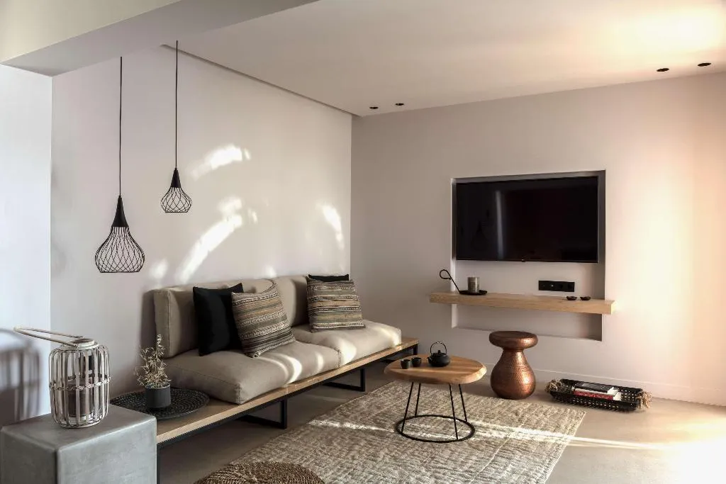 Room, Minos Beach Art Hotel, a Member of Design Hotels, Crete