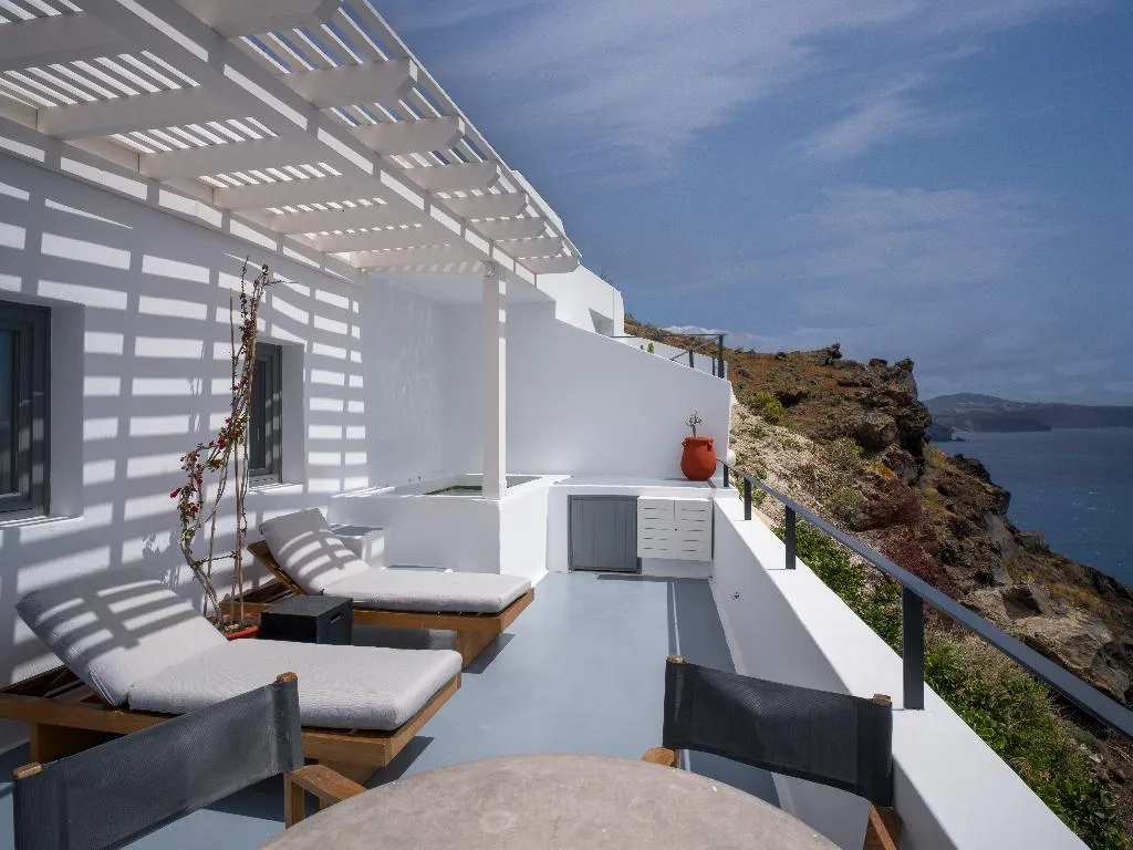 SUITE SEA VIEW Room, IKIES Santorini, Santorini