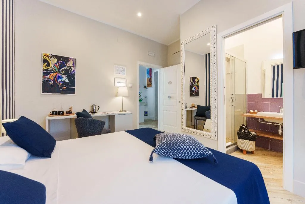 DOUBLE CITY VIEW Room, It's Room Naples, Naples